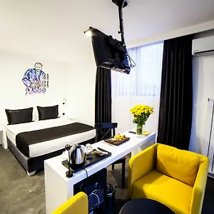 Hotel 65 Budget ***